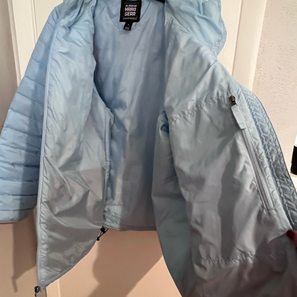 Duluth Puffer Jacket - Picture 3 of 5